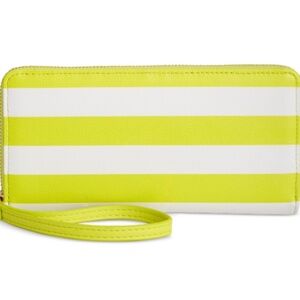 On 34th Angii Zip Around Printed Wallet, - Lemonlime/white
